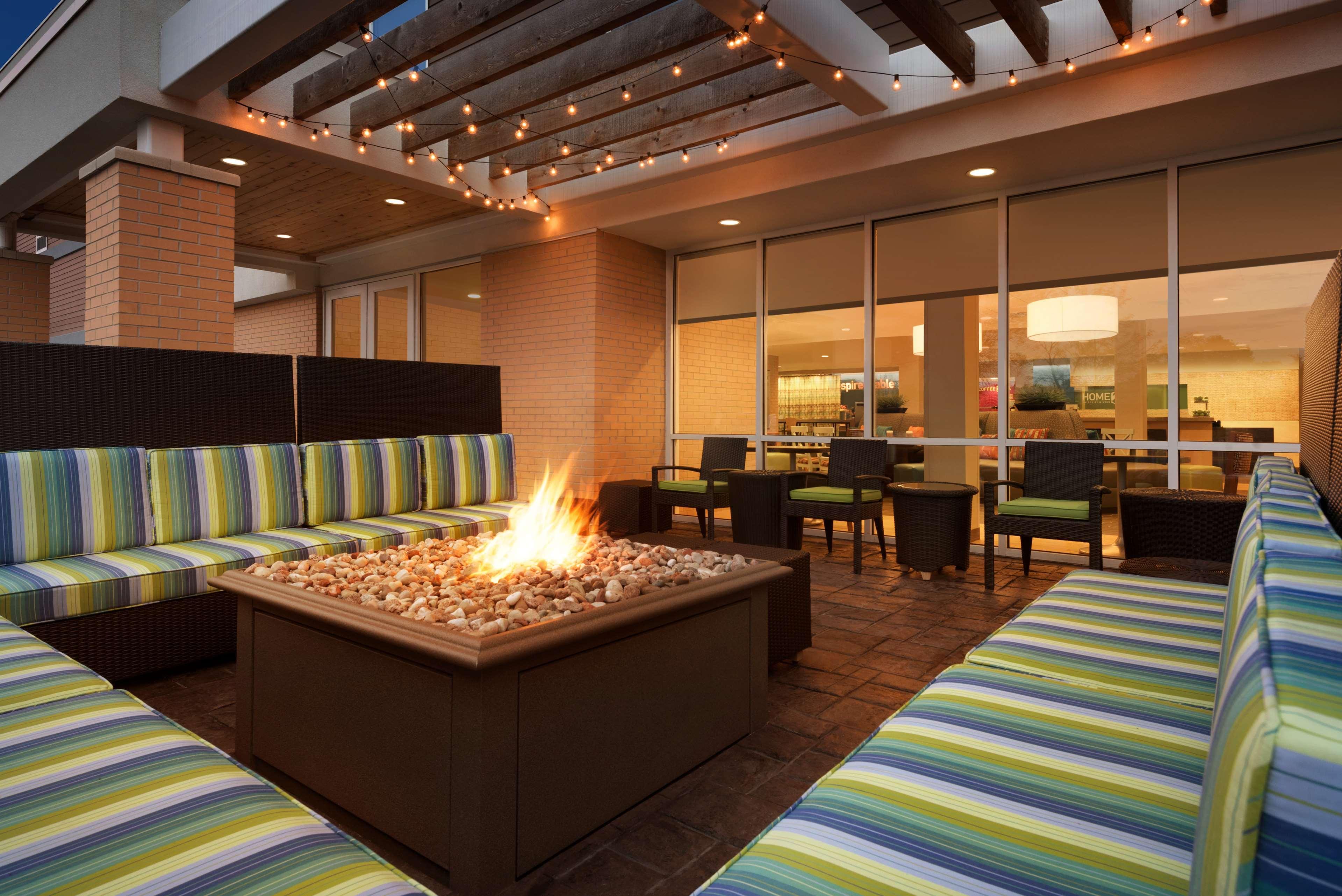 Home2 Suites By Hilton Milwaukee Brookfield Waukesha Extérieur photo