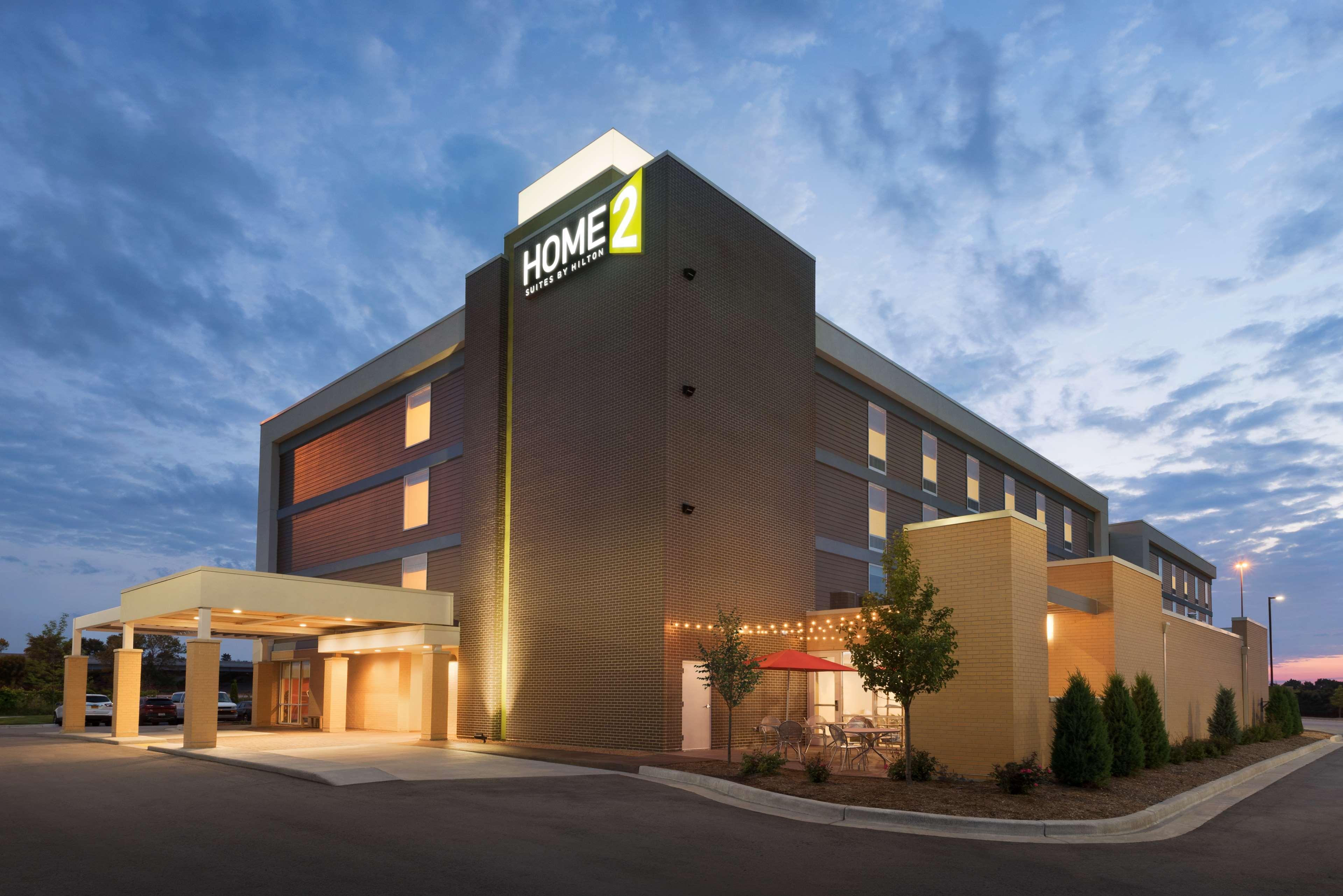 Home2 Suites By Hilton Milwaukee Brookfield Waukesha Extérieur photo