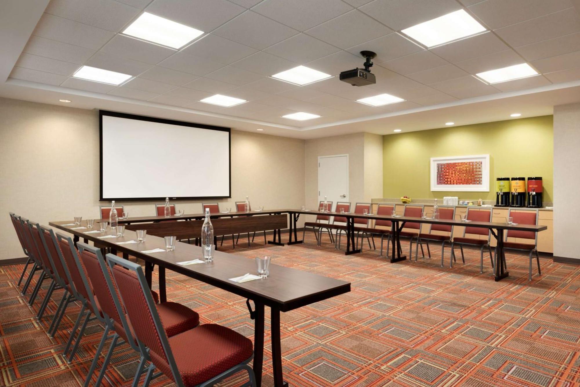 Home2 Suites By Hilton Milwaukee Brookfield Waukesha Extérieur photo