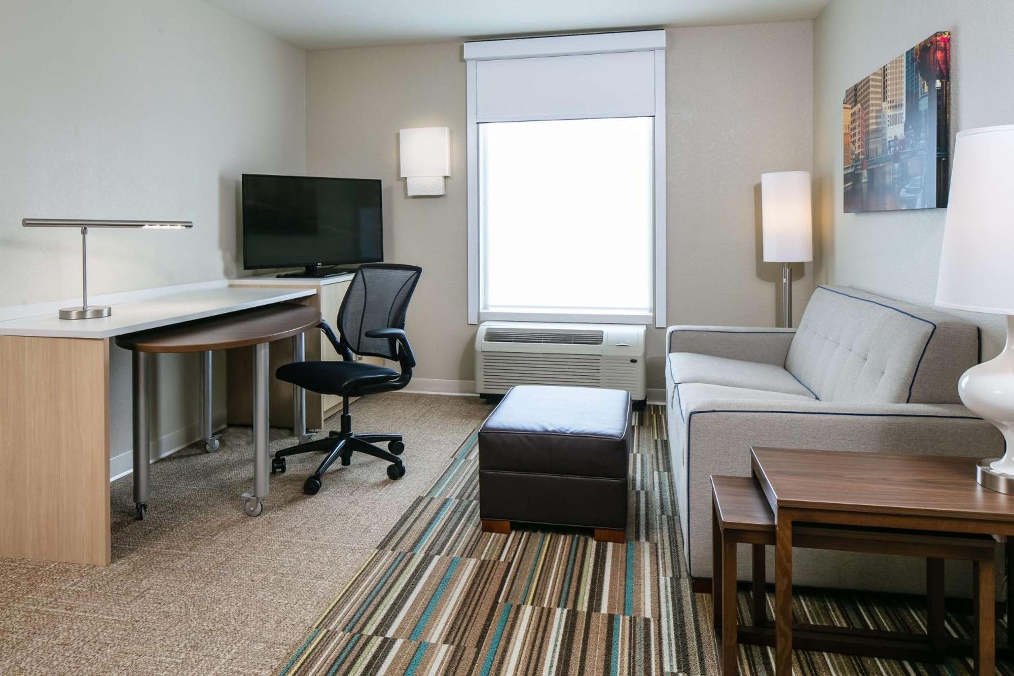 Home2 Suites By Hilton Milwaukee Brookfield Waukesha Extérieur photo