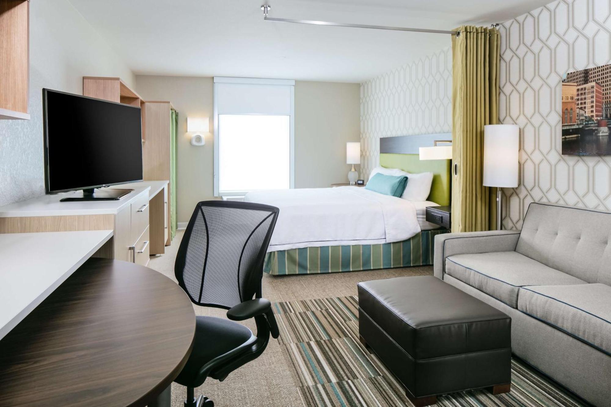 Home2 Suites By Hilton Milwaukee Brookfield Waukesha Extérieur photo